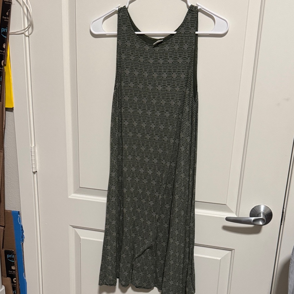 Old Navy Black and Gray Midi Dress